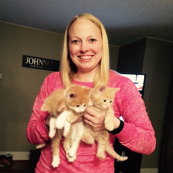 Meet your Posher, Karly - Picture 2 of 2